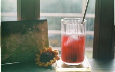 How to Get Mold Out of a Straw
